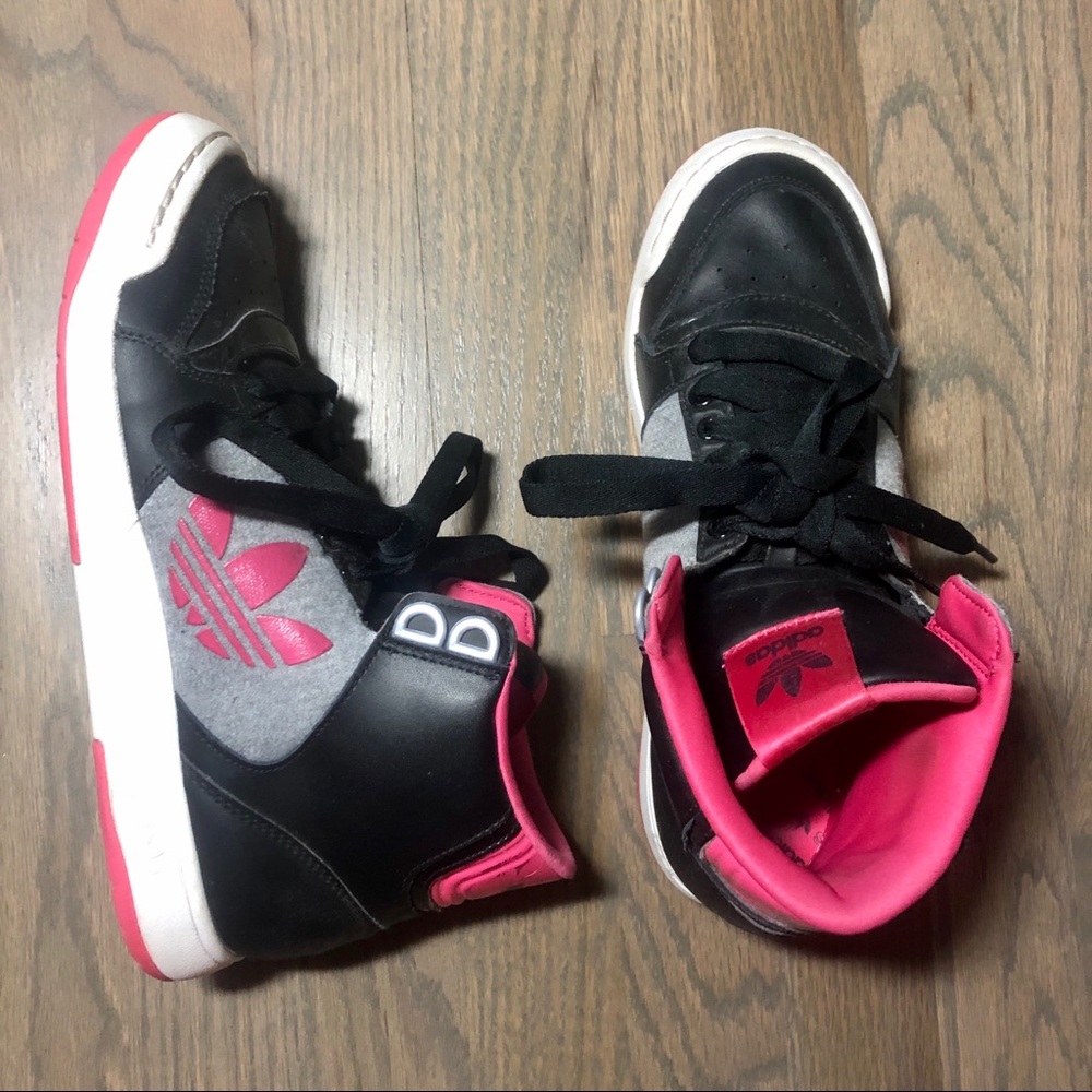 High Top Adidas Trefoil Sneakers